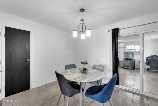 5861 Macaw Avenue, El Paso, TX 79924