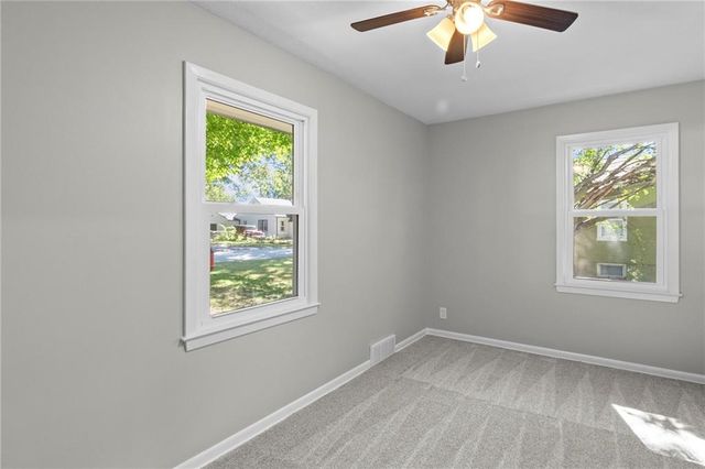 5104 N Lister Avenue, Kansas City, MO 64119