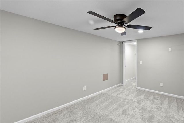 5104 N Lister Avenue, Kansas City, MO 64119