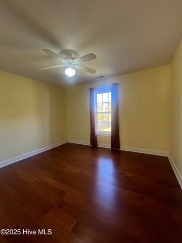 902 Eastman Creek Drive, Beaufort, NC 28516