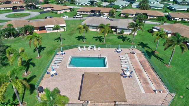 634 Hummingbird Lane, Delray Beach, FL 33445