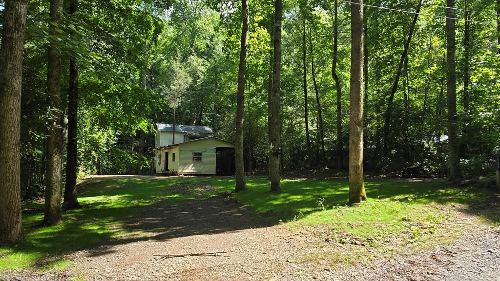 1536 Creek Road, Hiawassee, GA 30546
