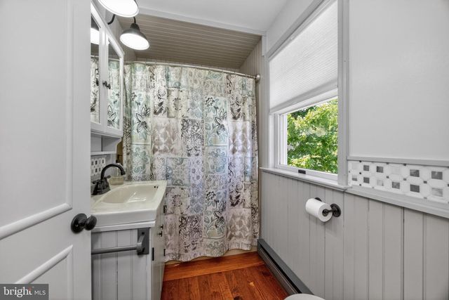 11 W 5TH AVE, Trappe, PA 19426