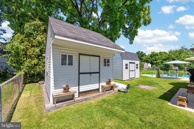 11 W 5TH AVE, Trappe, PA 19426