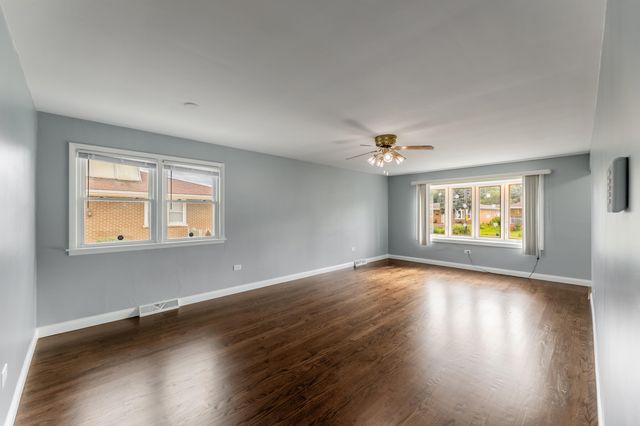 6742 Rhode Island Avenue, Hammond, IN 46323