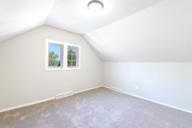 1015 Meadow Street, Watertown, WI 53094