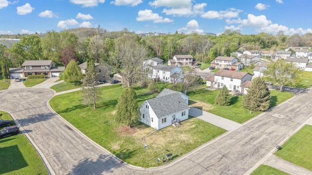 1015 Meadow Street, Watertown, WI 53094