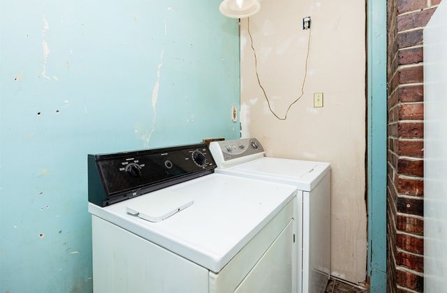 684 31 Street, Des Moines, IA 50312