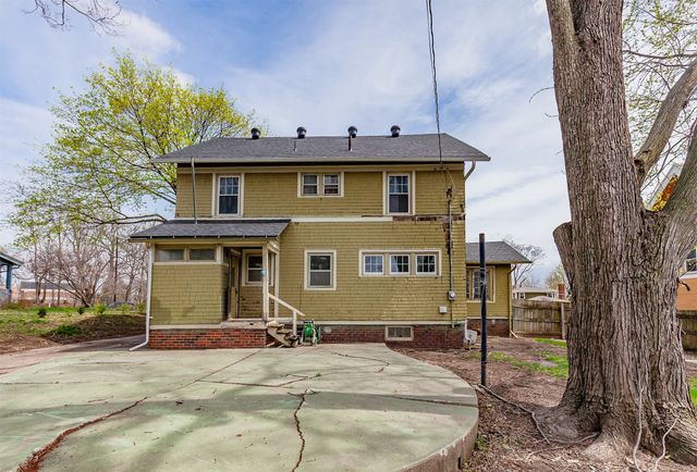 684 31 Street, Des Moines, IA 50312