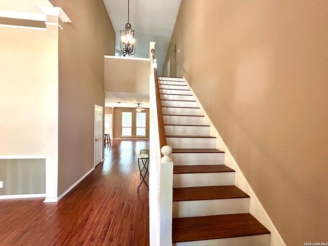 8807 Brae Ridge Drive, San Antonio, TX 78249