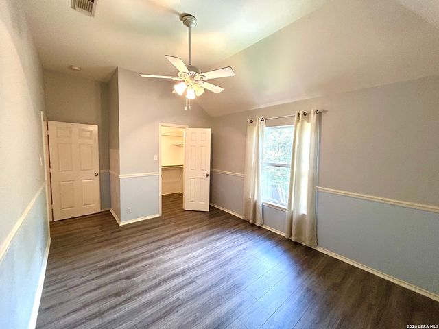 8807 Brae Ridge Drive, San Antonio, TX 78249
