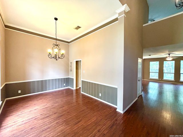 8807 Brae Ridge Drive, San Antonio, TX 78249