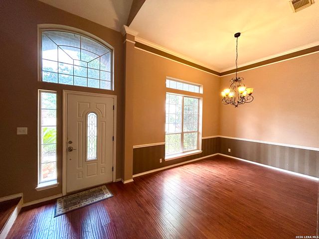 8807 Brae Ridge Drive, San Antonio, TX 78249