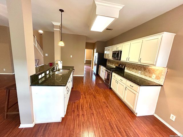 8807 Brae Ridge Drive, San Antonio, TX 78249