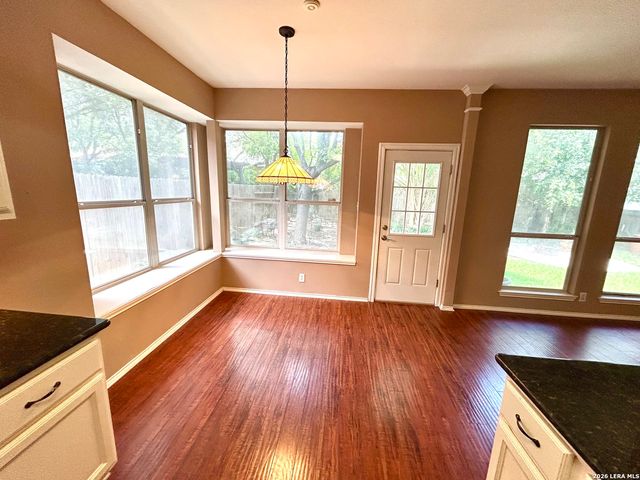 8807 Brae Ridge Drive, San Antonio, TX 78249