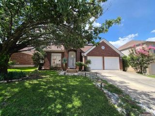 8807 Brae Ridge Drive, San Antonio, TX 78249