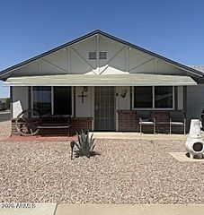 10104 N 96TH Drive A, Peoria, AZ 85345