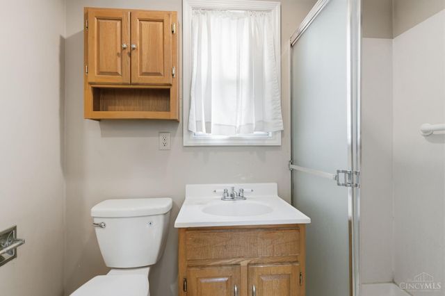 27 Phillips Avenue, St Bernard, OH 45217