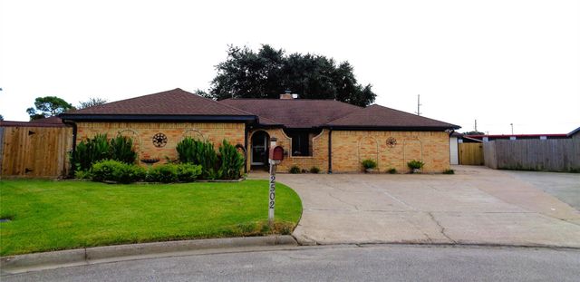 2502 20th Street N, Texas City, TX 77590