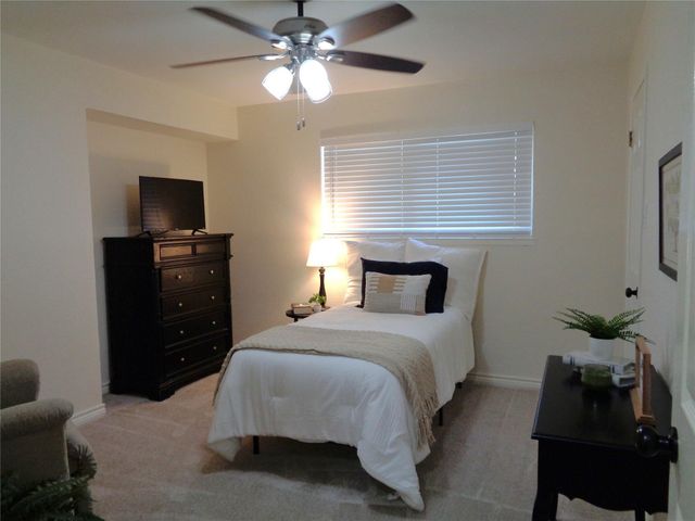 2502 20th Street N, Texas City, TX 77590