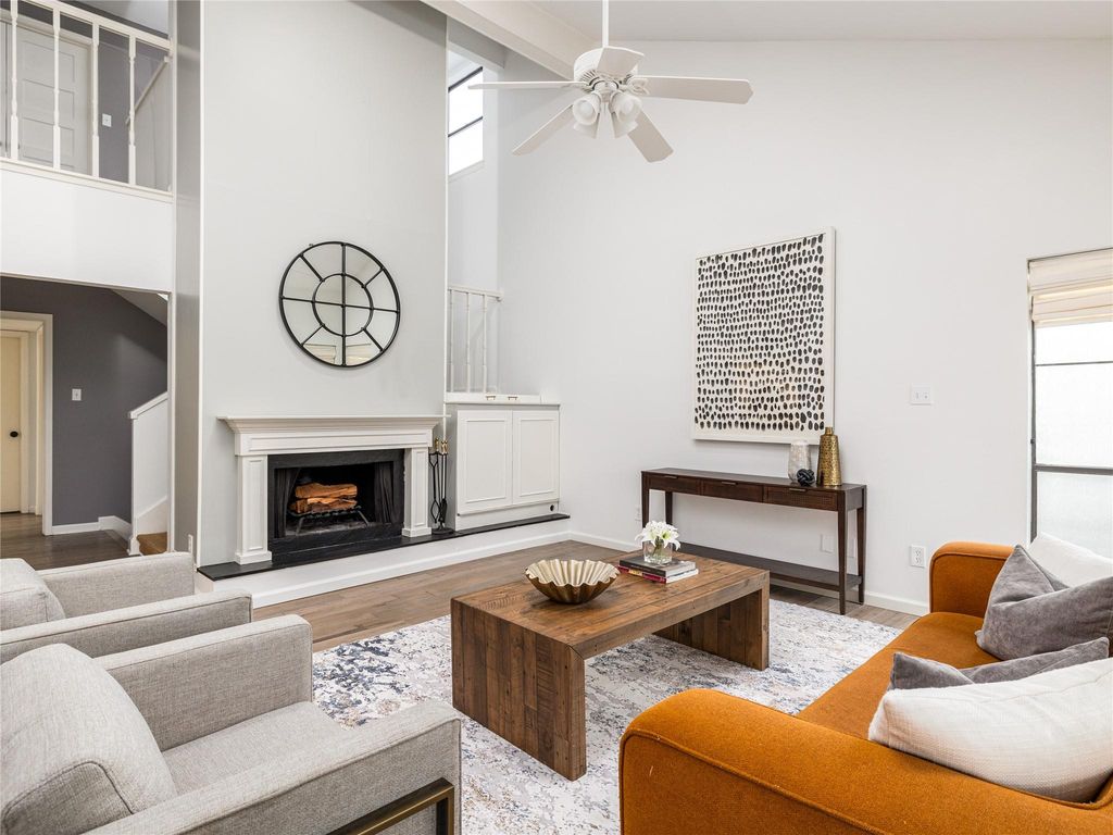 1821 Westlake DR 116, Austin, TX 78746