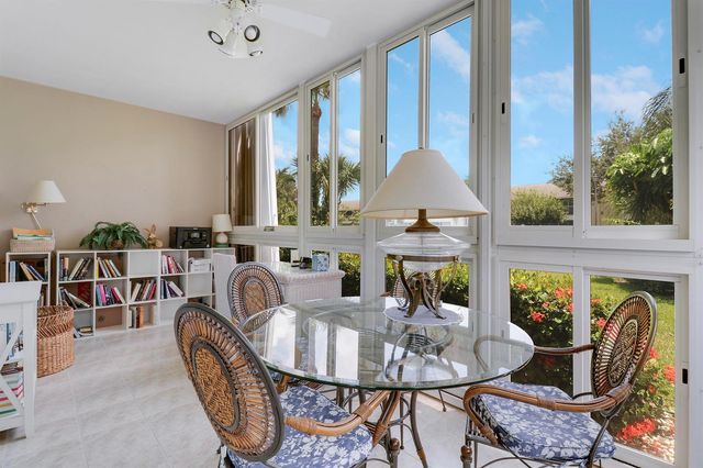 4 Garden Street 101, Tequesta, FL 33469