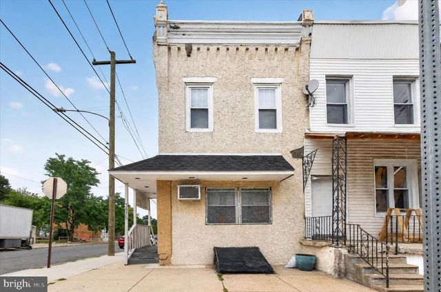 3875 POPLAR ST, Philadelphia, PA 19104