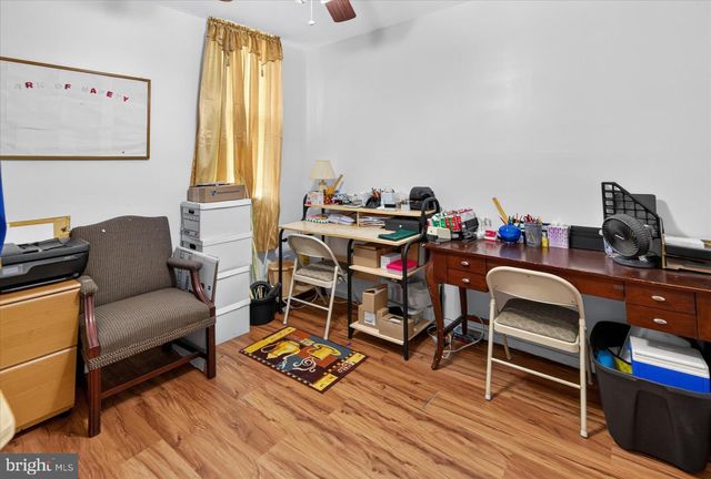 3875 POPLAR ST, Philadelphia, PA 19104