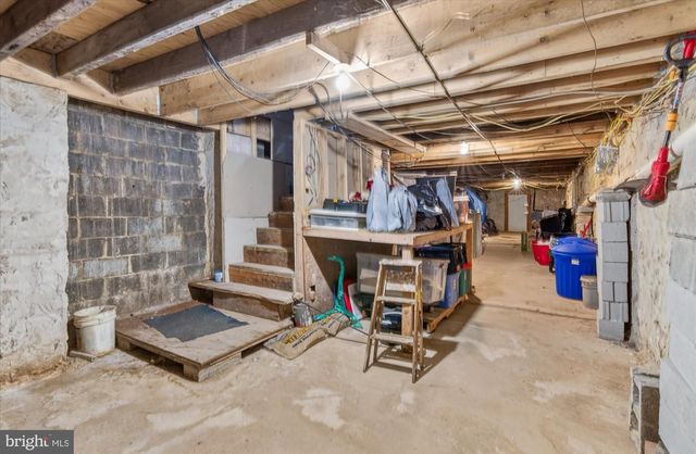 3875 POPLAR ST, Philadelphia, PA 19104