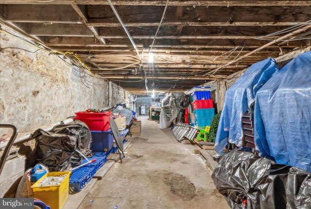 3875 POPLAR ST, Philadelphia, PA 19104