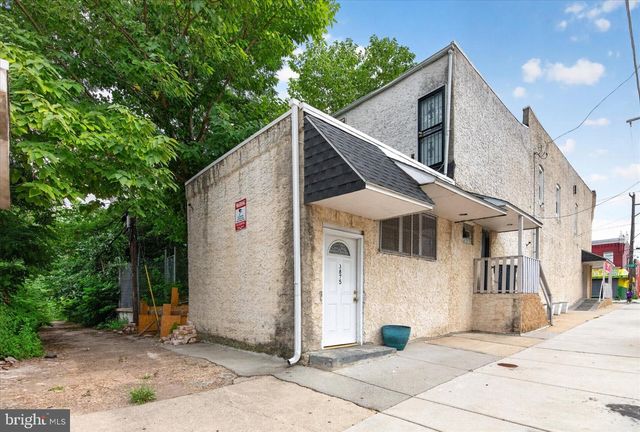 3875 POPLAR ST, Philadelphia, PA 19104