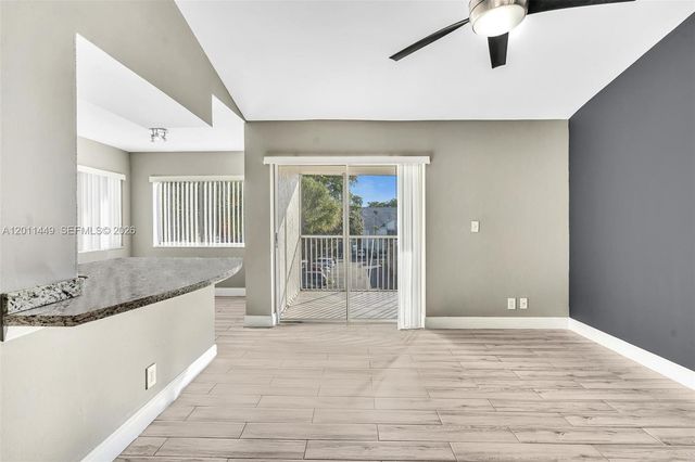 5686 Rock Island Rd 127, Tamarac, FL 33319