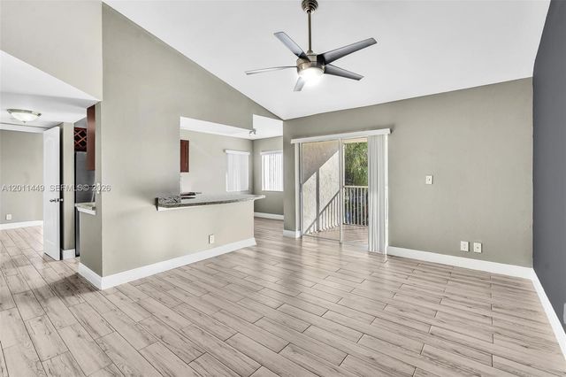 5686 Rock Island Rd 127, Tamarac, FL 33319