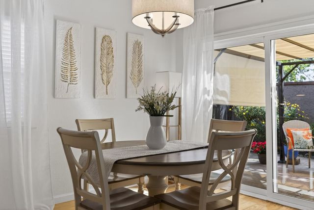 284 Marsalla Dr, Folsom, CA 95630