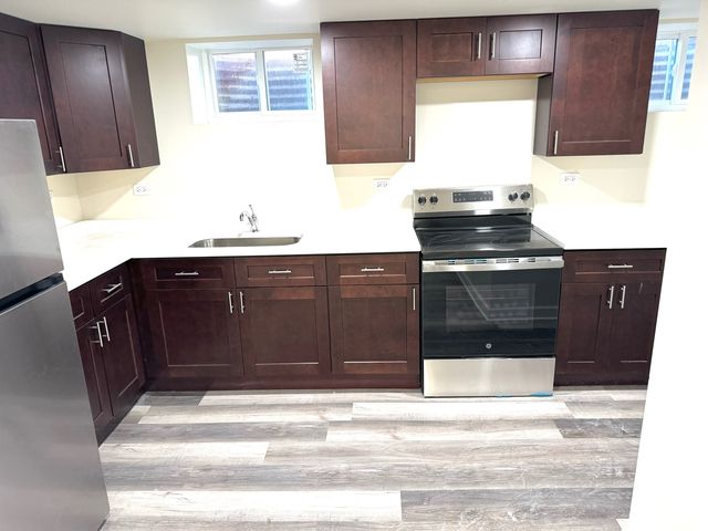 10350 Milford Street G2, Westchester, IL 60154
