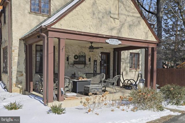 1705 LITITZ PIKE, Lancaster, PA 17601