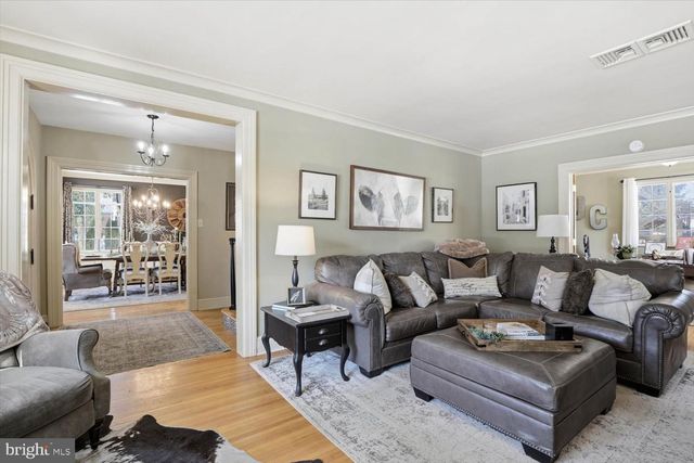 1705 LITITZ PIKE, Lancaster, PA 17601