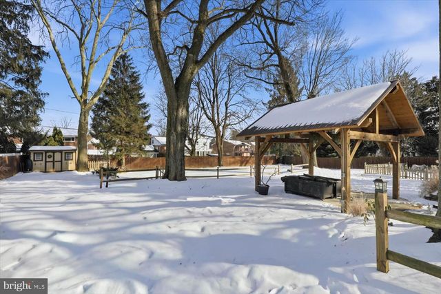 1705 LITITZ PIKE, Lancaster, PA 17601