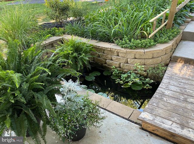 1705 LITITZ PIKE, Lancaster, PA 17601