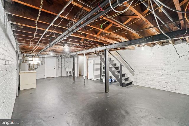 436 CRITTENDEN ST NW, Washington, DC 20011