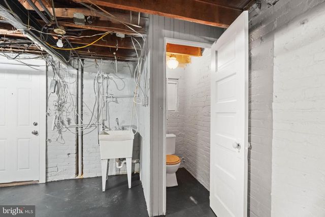 436 CRITTENDEN ST NW, Washington, DC 20011