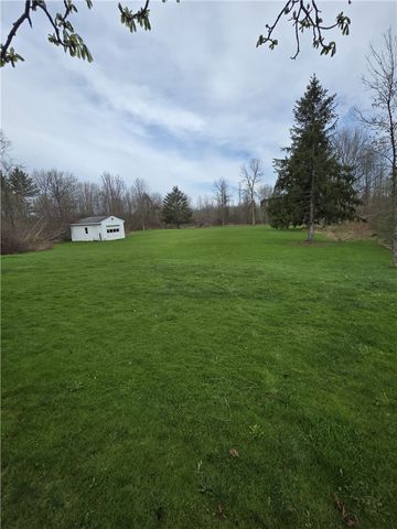 2247 Ridge Road, Ontario, NY 14519