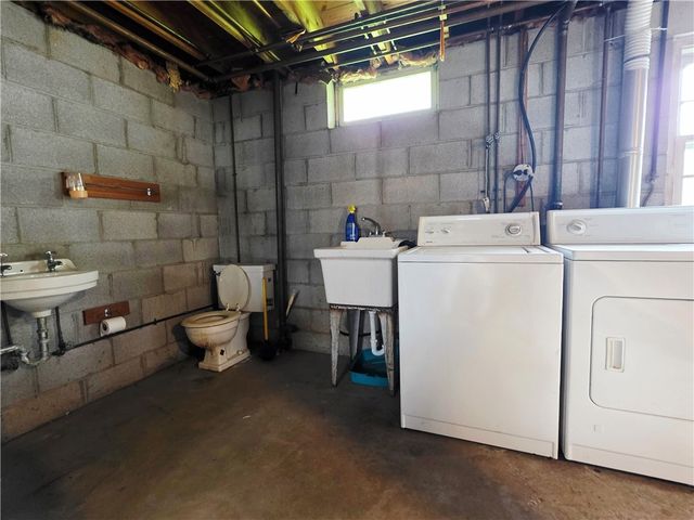 2247 Ridge Road, Ontario, NY 14519