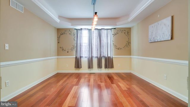 10 E BRISTOL RD, Warminster, PA 18974