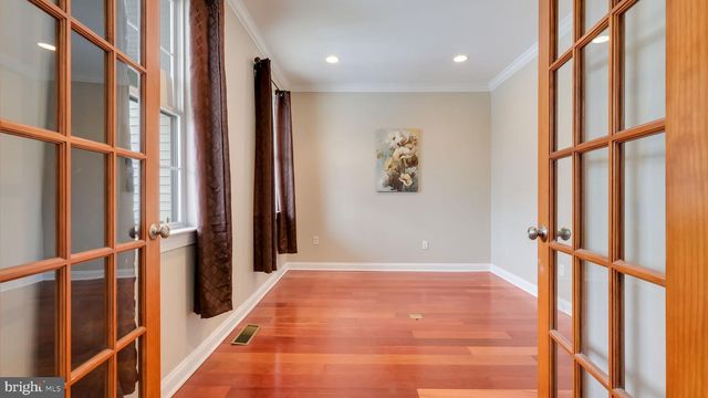 10 E BRISTOL RD, Warminster, PA 18974