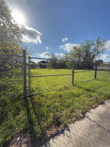 0 Cullen, Houston, TX 77021