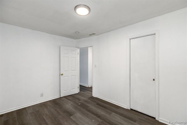 26011 Dartmouth Street, Inkster, MI 48141