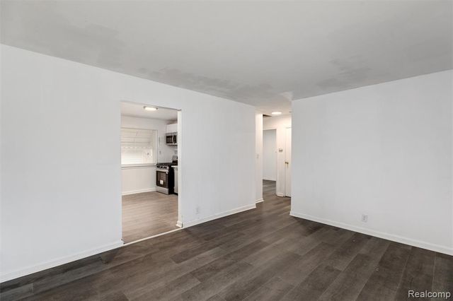 26011 Dartmouth Street, Inkster, MI 48141