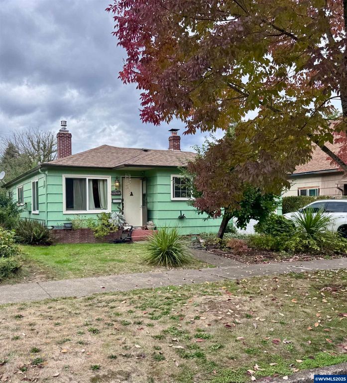 1155 18th St NE, Salem, OR 97301