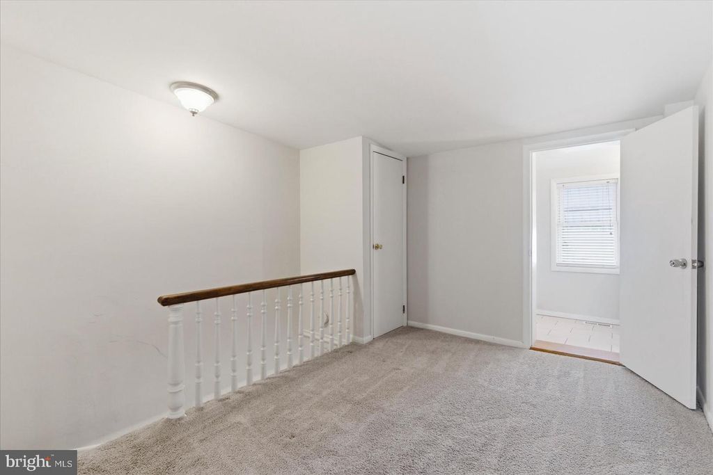 Image 18 of property listing at 1518 S HANOVER ST, Baltimore, MD 21230